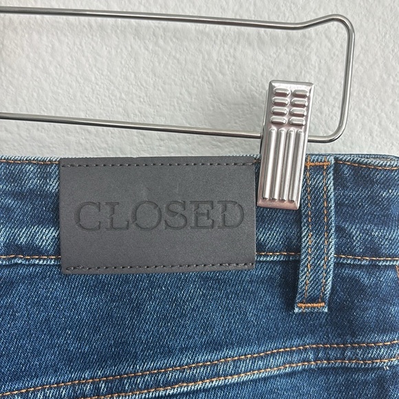 Closed Dark Wash Ultra Wide Leg Jeans - Picture 3 of 6